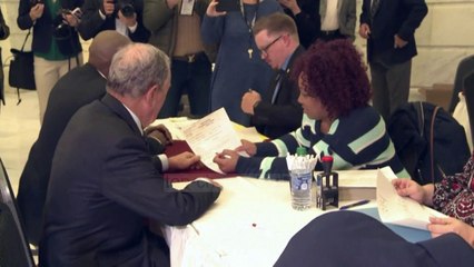 Michael Bloomberg zyrtarisht në garën presidenciale