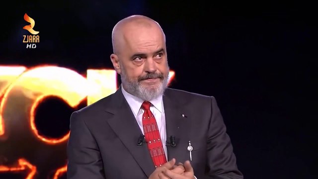 RAMA PREZANTON PAKETËN KUNDËR KÇK SË DO KEMI ÇDO JAVË SHFAQJE TËRBIMI