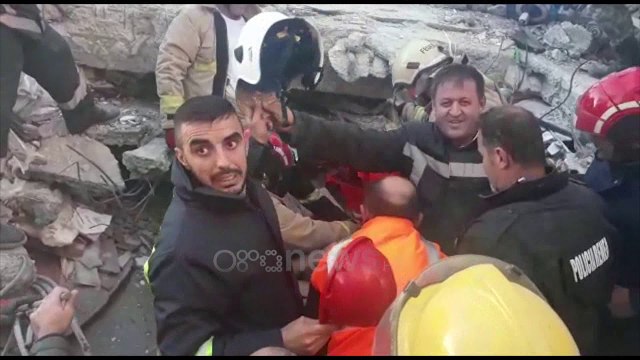 Ora News - I riu nxirret gjallë nga rrënojat e hotelit. Rëndohet bilanci i viktimave, 16 të vdekur