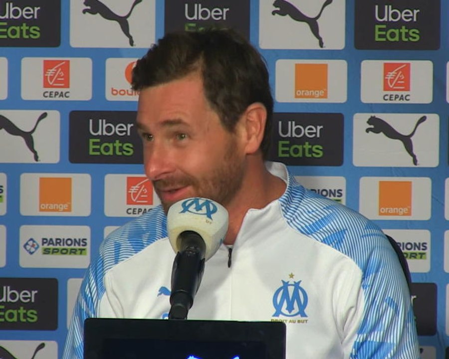 18e j. - Villas-Boas: "Porto était une équipe pornographique, avec Hulk, James, Falcao..."