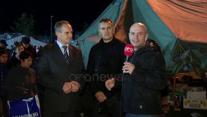 Ora News - Skandalizohet stërnipi i Hasan Prishtinës: Ku t'i shkarkojmë ndihmat?