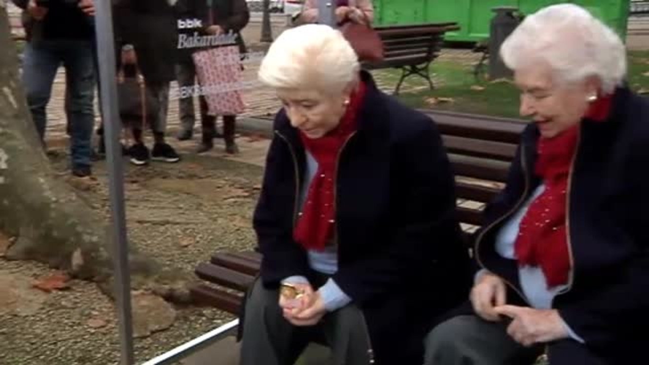 Ponen en marcha un proyecto para poner en contacto a ancianos con familias