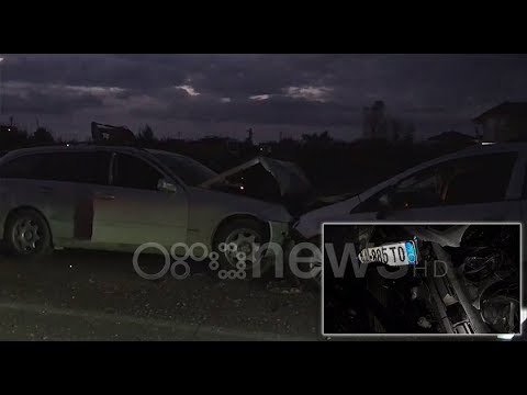 Ora News - Përplasen tre makina në Zharrës, 1 i vdekur dhe 4 të plagosur