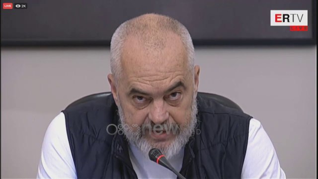 Ora News - Mbyllen kërkimet: 50 të vdekur, momenti i vështirë i Ramës kur lexon emrat