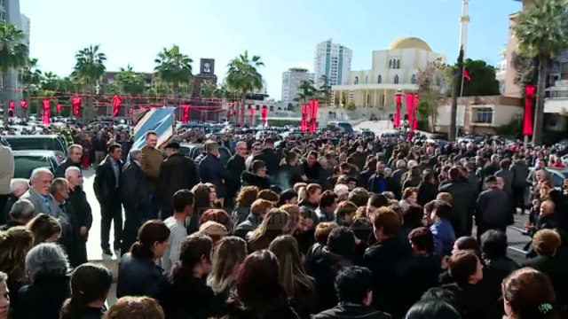 Homazhe për viktimat e familjes Lala, i jepet lamtumira e fundit 8 pjesëtarëve