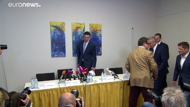 Strache miatt szakadhat az FPÖ