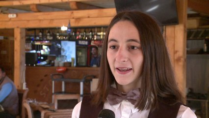 Vajza e vetme që vijon mësimet në hoteleri dhe turizëm në shkollen "Kadri Kusari"-Lajme