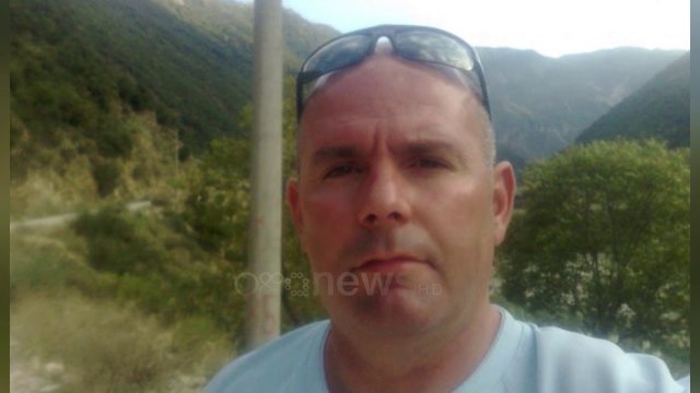 Ora News - Atentat vëllezërve në Tepelenë, njëri vritet, tjetri plagoset