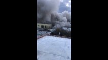 Shembet me eksploziv ndertesa 4-kateshe e demtuar nga termeti