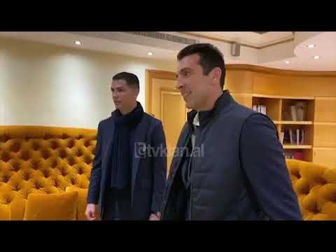 Rama surprizon dy femijet qe i mbijetuan termetit ne Thumane