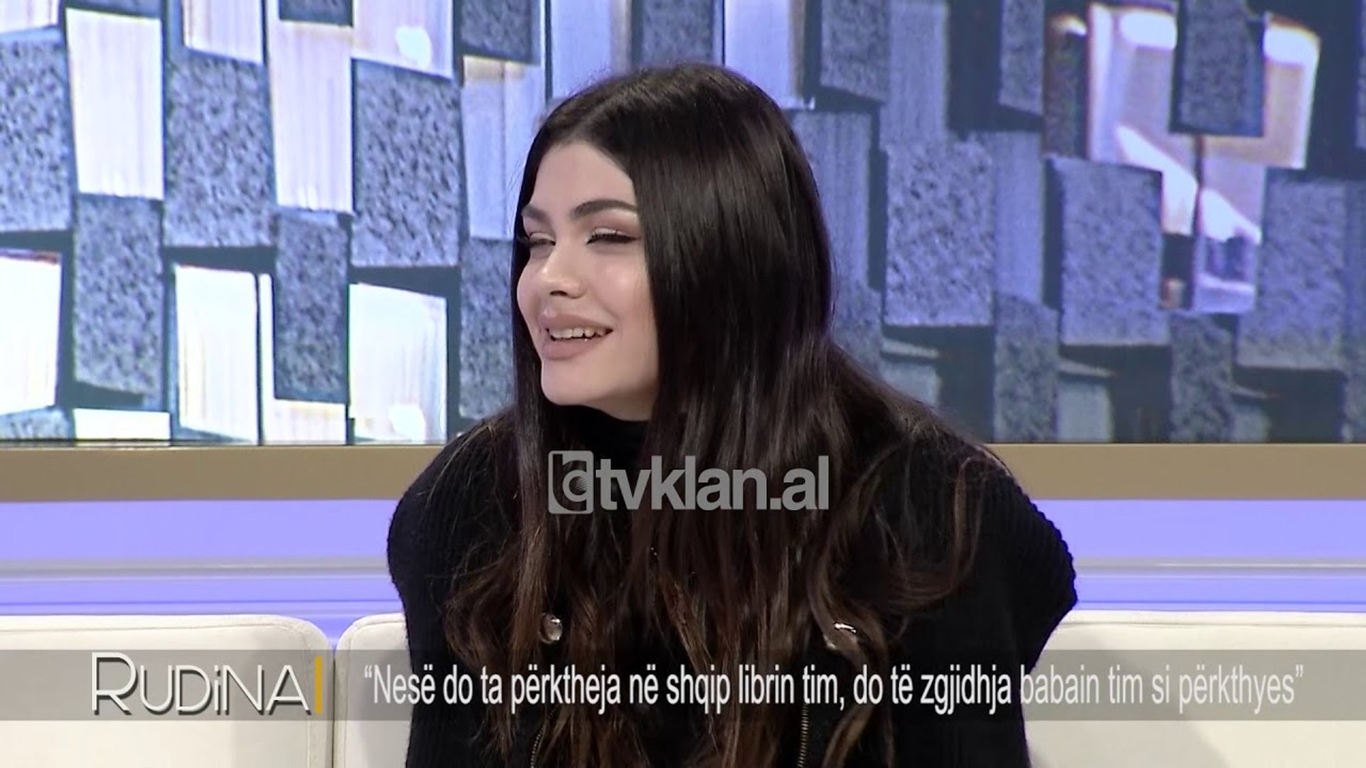 ⁣Rudina -