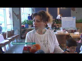 MESIMI NE HOTELE, FEMIJET PO KALOJNE TRAUMEN E TERMETIT - News, Lajme - Kanali 7