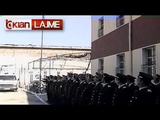 Burgu i Tiranës feston 57 vjetorin - (26 Shkurt 2000)