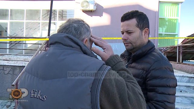 Fiks Fare/ Durrës, ashensori pallatit fillon nga kati i tretë! Pallati ndërtuar në ’75 nuk dëmtohet