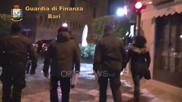 Ora News - Trafik armësh dhe droge arrestohen shqiptarë në Itali