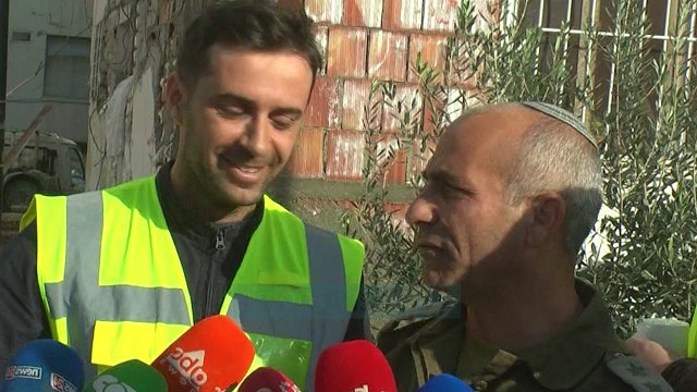 Nis riparimi i dëmeve tek pallatet e para vitit 1993 në Durrës - News, Lajme - Vizion Plus