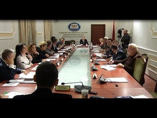 Ora News - "Ligjet" propozojnë që të mos rivlerësohen pronat e palegalizuara