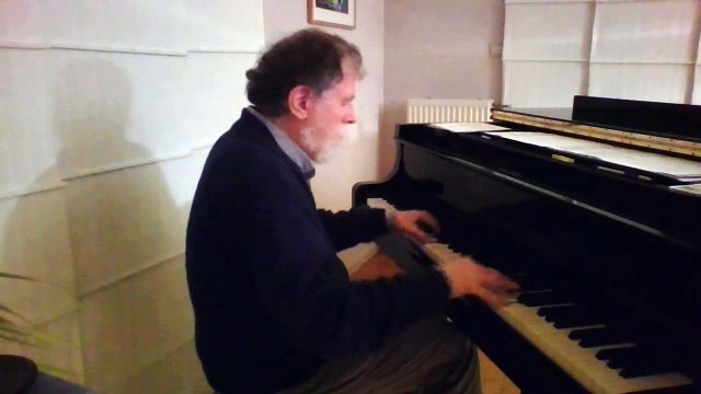 Quando, quando (Tony Renis) - Lullaby of Broadway (Harry Warren) - Desafinado & Wave & One Note Samba (Antonio Carlos Jobim) - The Huckle-Buck (Andy Gibson)