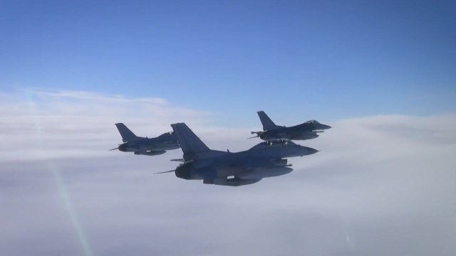 공군, ICBM 가상 타격 영상 공개...北 도발 경고? / YTN