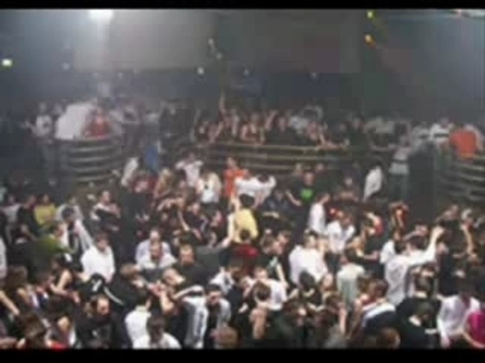 Tremplin en discothèque