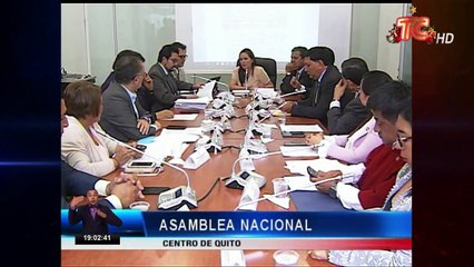Archivan proceso de juicio político de Romo