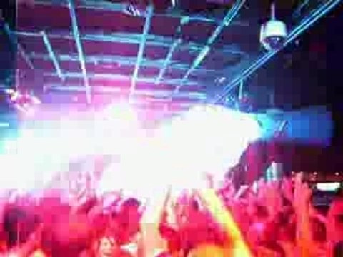 Magaluf 17 juillet summer 2007 bcm mousse party by petitbart