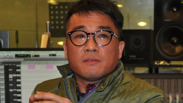 김건모, 성폭행 피해 주장 여성 맞고소 예고 / YTN