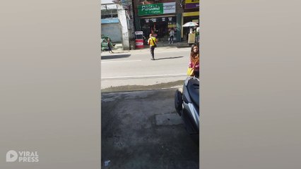 Funky Cop Dances While Directing Traffic
