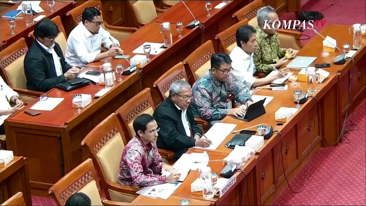 Hapus Ujian Nasional, Fahri Hamzah Semprot Nadiem Makarim