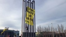 Protesta de Greenpeace frente a la Cumbre del Clima