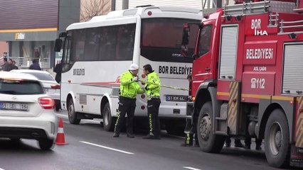 İşçi midibüsü lise öğrencisine çarptı