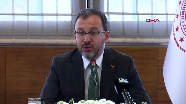 Spor bakan kasapoğlu, büyük atatürk koşusu'nu kazanan milli atletlerle bir araya geldi - 2