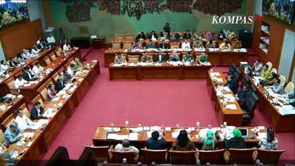 Saat Nadiem Makarim \"Ngajarin\" Para Anggota DPR