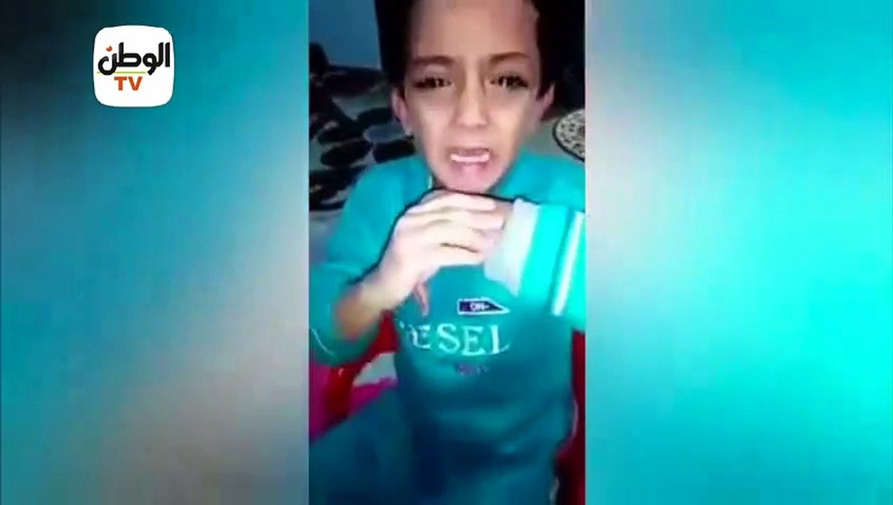 بعد زواج والده من أخرى.. أم  تعذب ابنها أنا مش هربي ولاد حد