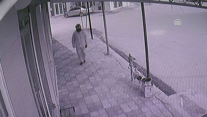 Kendisi ve eşini yaralayan zanlıyı polise teslim eden kırtasiyeci yaşadıklarını anlattı - DENİZLİ