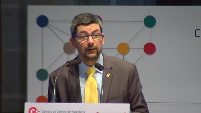 La Cámara de Comercio de Cataluña exige a los líderes independentistas que no apoyen la investidura si el Estado no reconoce la deuda con Cataluña