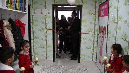 Doğubayazıt'ta minik öğrenciler için yapılan modern ana sınıfı açıldı