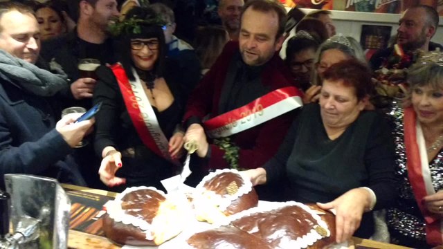 Mons. Véronique et Sylvain Miss Cougnole 2019 qui était excellente . Vidéo Eric Ghislain