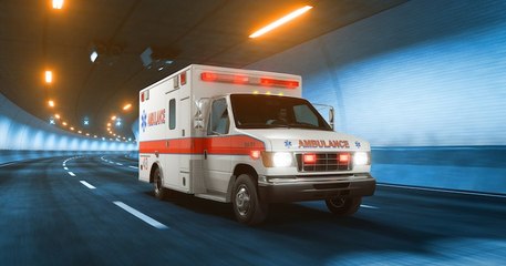 Âgés de 5 et 8 ans, ces deux enfants sauvent leur maman respective en appelant les urgences