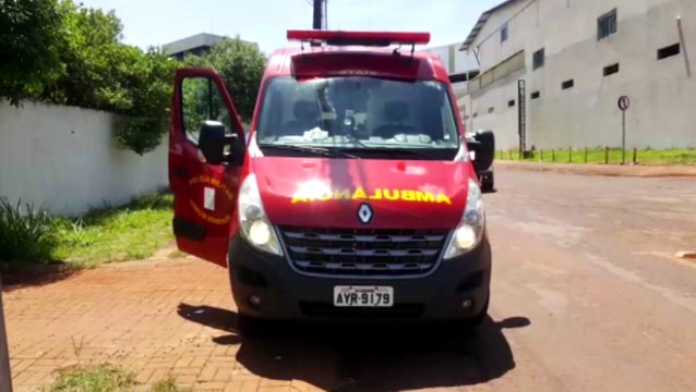Jovem de 23 anos fica ferido em acidente na Rua Indira Gandhi