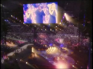Céline Dion — "The Reason" (Live) | (C. King, M. Hudson, G. Wdlls) | (From "Céline Dion : au Cœur du Stade")