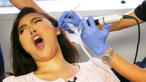 How earwax is professionally extracted