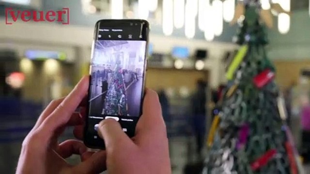 Airport Creates Tree Made Out of Prohibited Items Like Scissors & Blades!