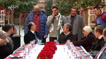 Aykut Kocaman MasterChef'te! Şeflere imzalı forma...