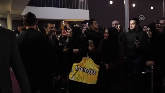 Hollanda'da Aman Reis Duymasın filminin galası yapıldı