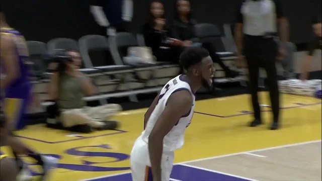 Aaron Epps with one of the day's best dunks