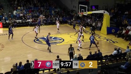 Desi Rodriguez (16 points) Highlights vs. Santa Cruz Warriors