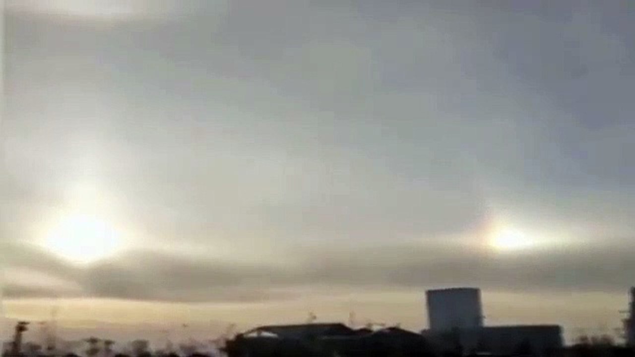 Así es el raro fenómeno natural de los 'tres soles' que sorprende a esta ciudad china