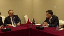 Çavuşoğlu, Libya Başkanlık Konseyi Başkanı Sarraj ile görüştü
