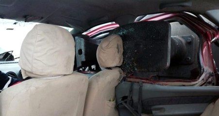 Kars'ta yük treni ve otomobil çarpıştı: 3 kişi yaşamını yitirdi